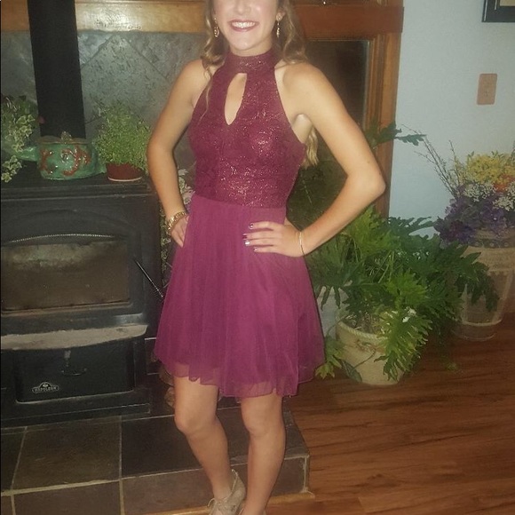 Maroon/Gold Homecoming/Prom Dress! - Picture 2 of 2